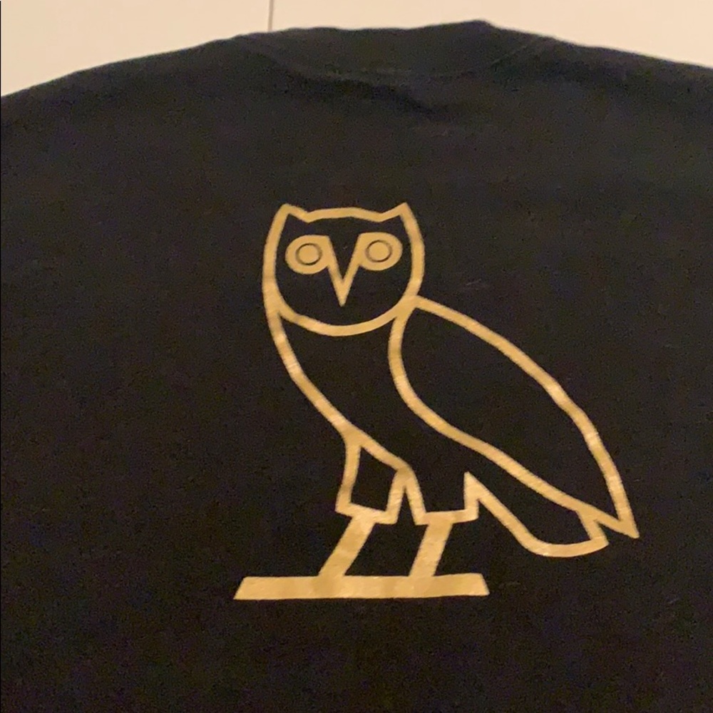 SOLD - Raptors Drake Night Shirt!! 💜🖤 - Picture 10 of 13